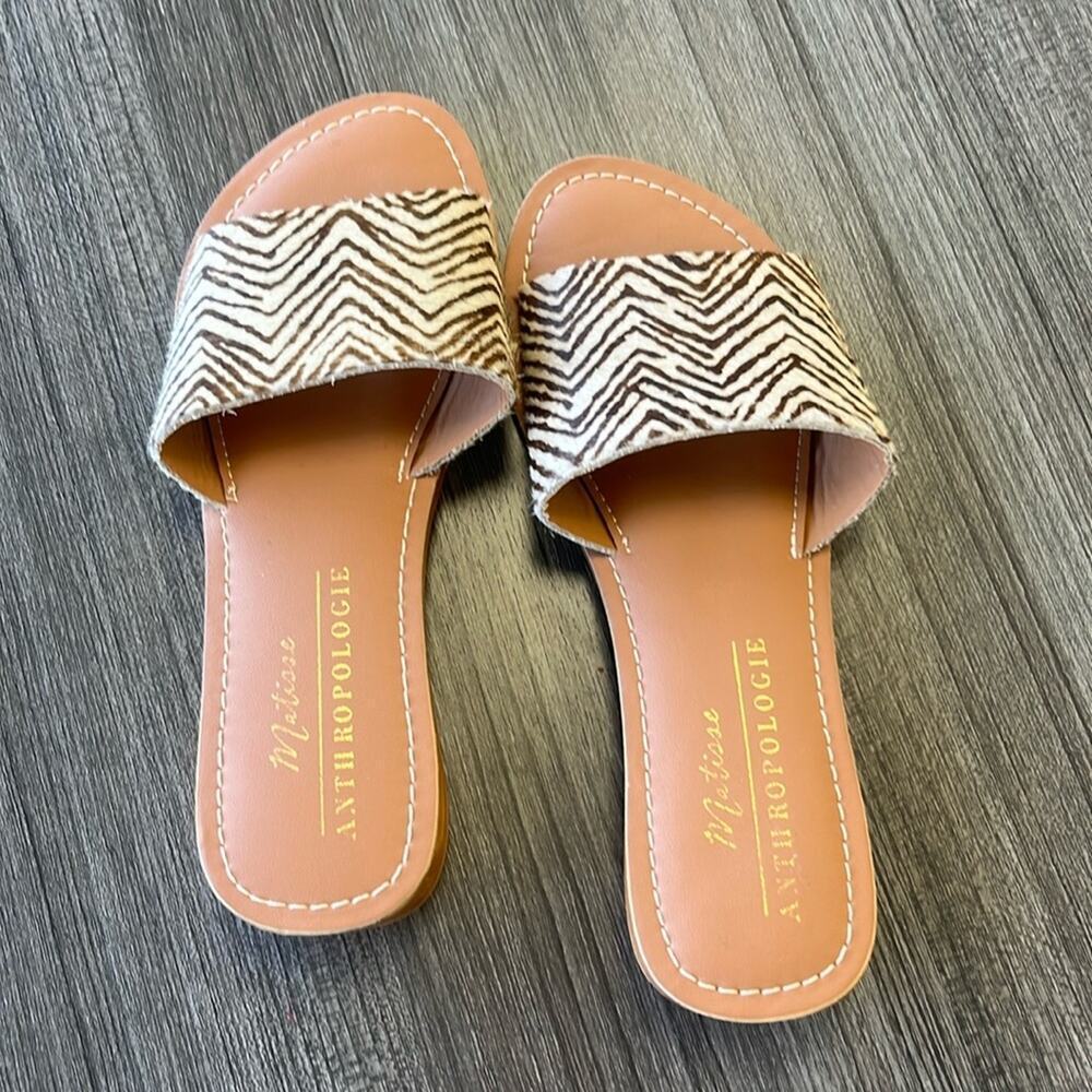 NWOT Matisse for Anthropologie "Havana" slides. Size 6